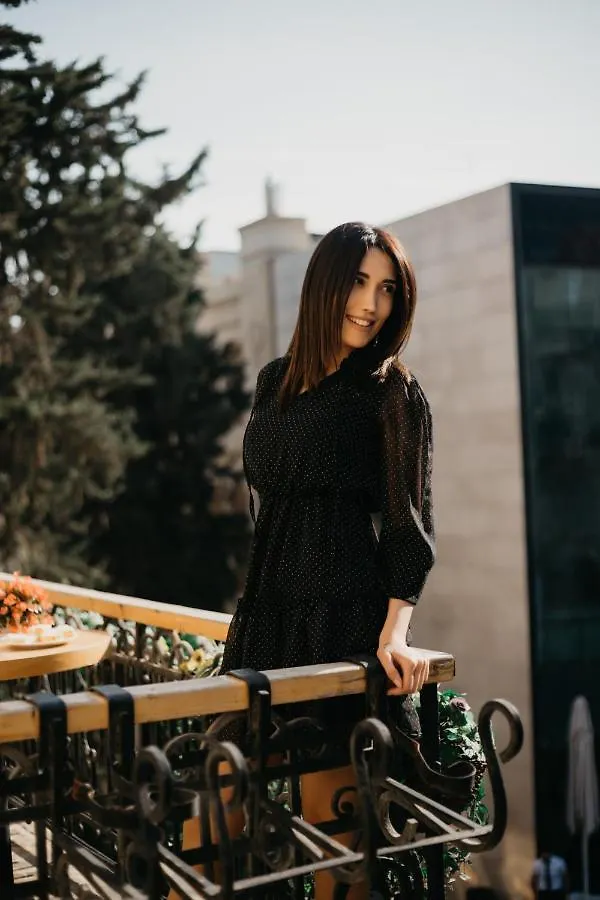Targovi Hotel Baku 3*,